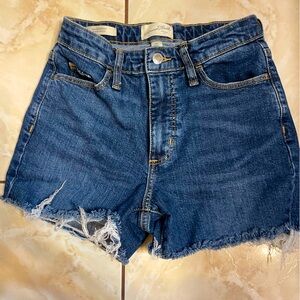 Universal thread jean shorts